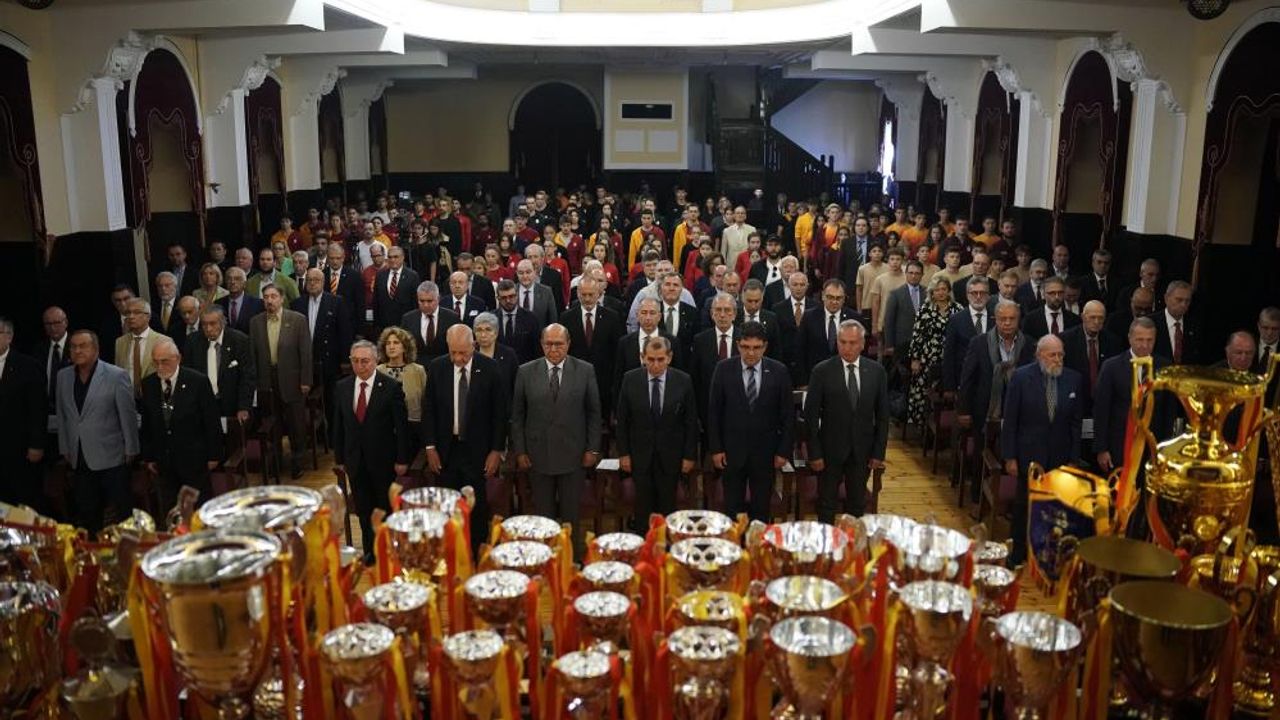 Galatasaray yıl dönümünü kutladı