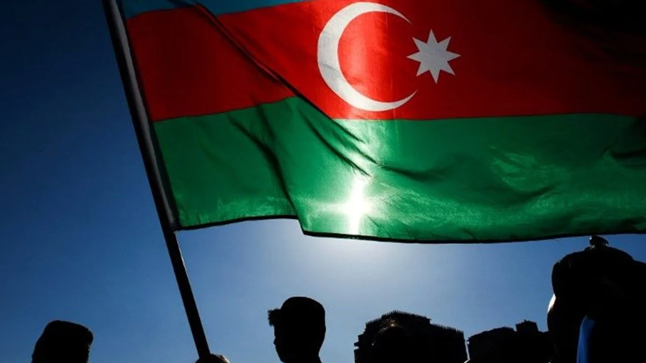 Kardeş Azerbaycan’ın bağımsızlık günü!