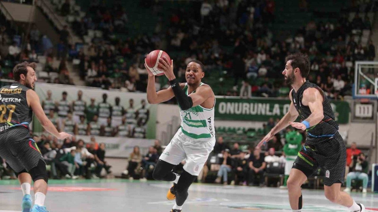 Türkiye Sigorta Basketbol Süper Ligi: Bursaspor: 94 - Petkimspor: 84