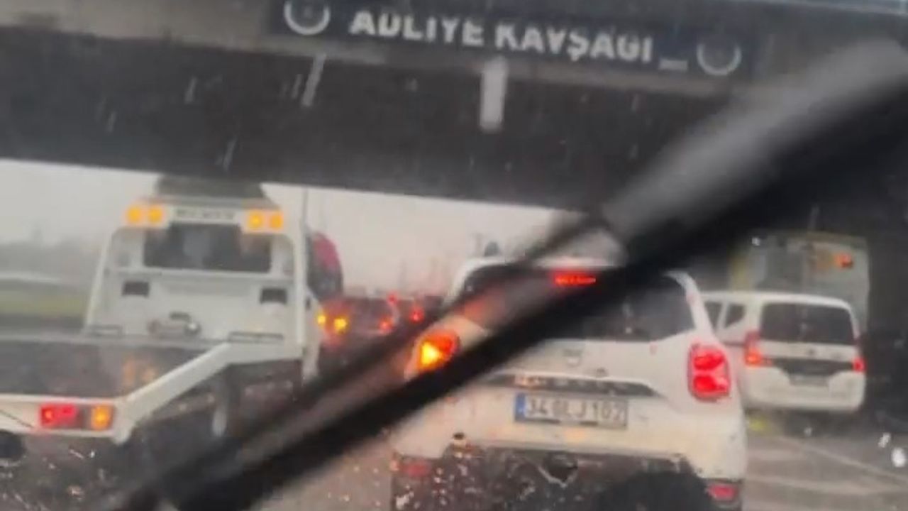 Bursa’da dolu yağışı etkili oldu