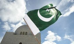 Pakistan'da camide patlama! 25 ölü