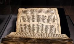 Dünyanın en eski İncil’i satılığa çıktı
