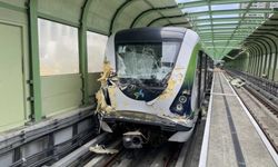 Kopan vinç sefer yapan trenin üzerine düştü:1 ölü
