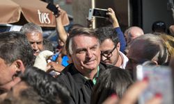 Bolsonaro siyasetten men edildi