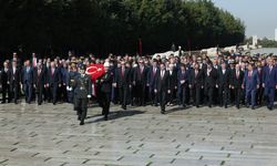 Erdoğan ve Bahçeli Anıtkabir'de