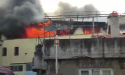 Osmangazi'de mobilya fabrikası yandı