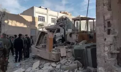 Suriye Harp Okulu'na saldırı: 60 ölü