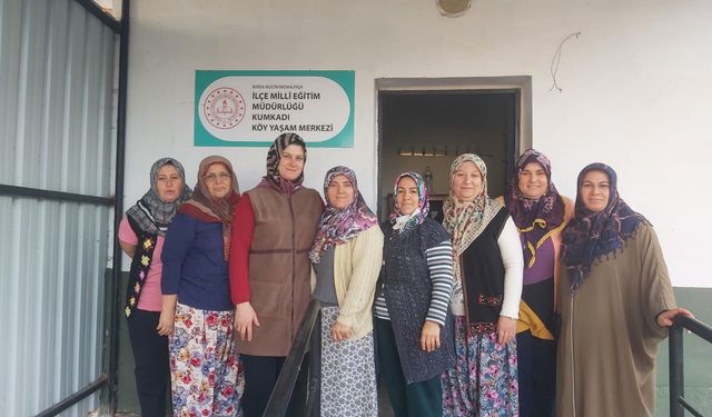 Mustafakemalpaşa'da atıl okullar köylerin kalbi oluyor