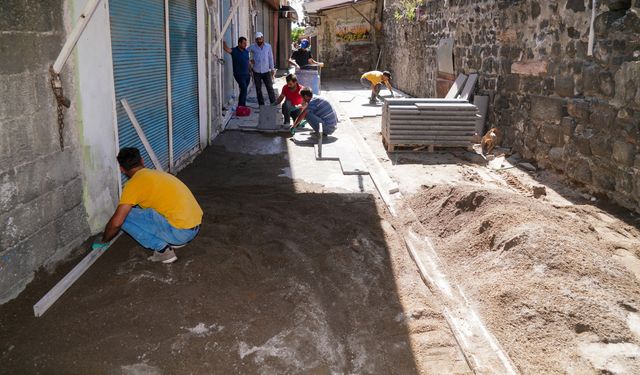Diyarbakır sokakları yenileniyor