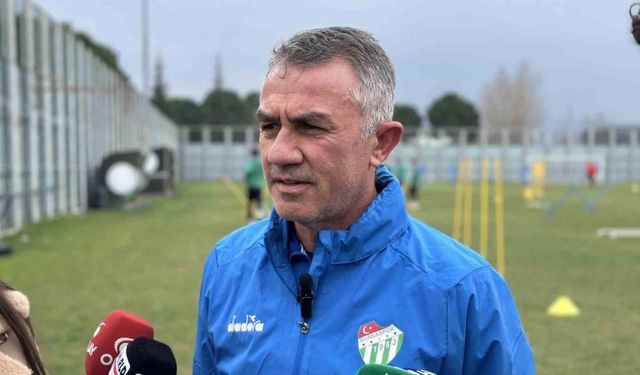 Bursaspor Teknik Direktörü Ümit Şengül: “Hedefimiz 39-40 puan"