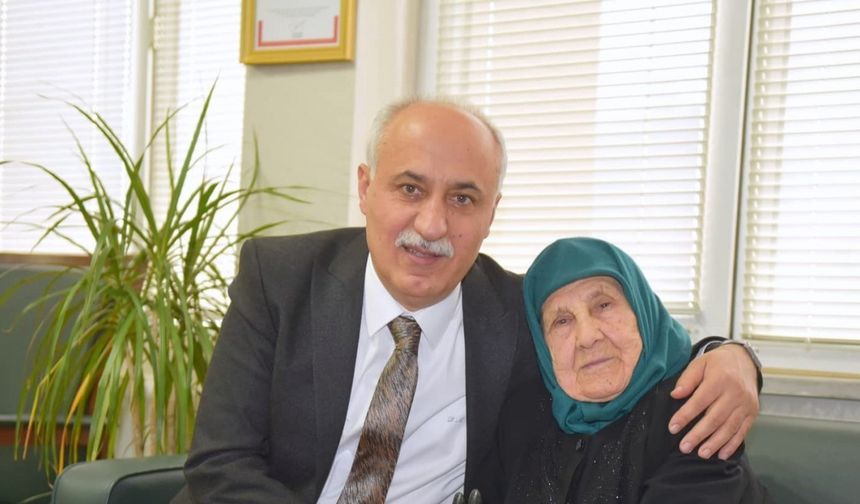 95 yaşındaki Fatma nine herkesi duygulandırdı